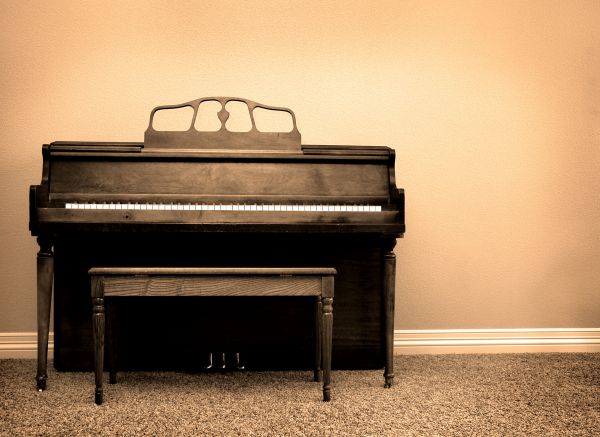 Piano Disposal Service in Chippewa Falls